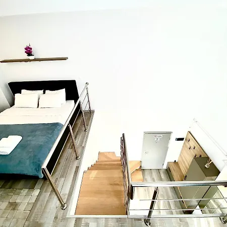 M.a.m. アパート ブラショフ