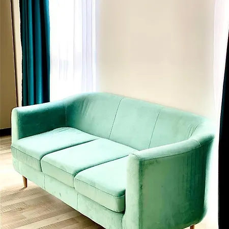 M.a.m. アパート ブラショフ